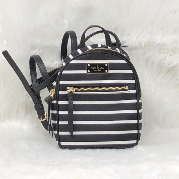 !Reserved! NWT Kate spade mini Bradley Backpack - Picture 5 of 7